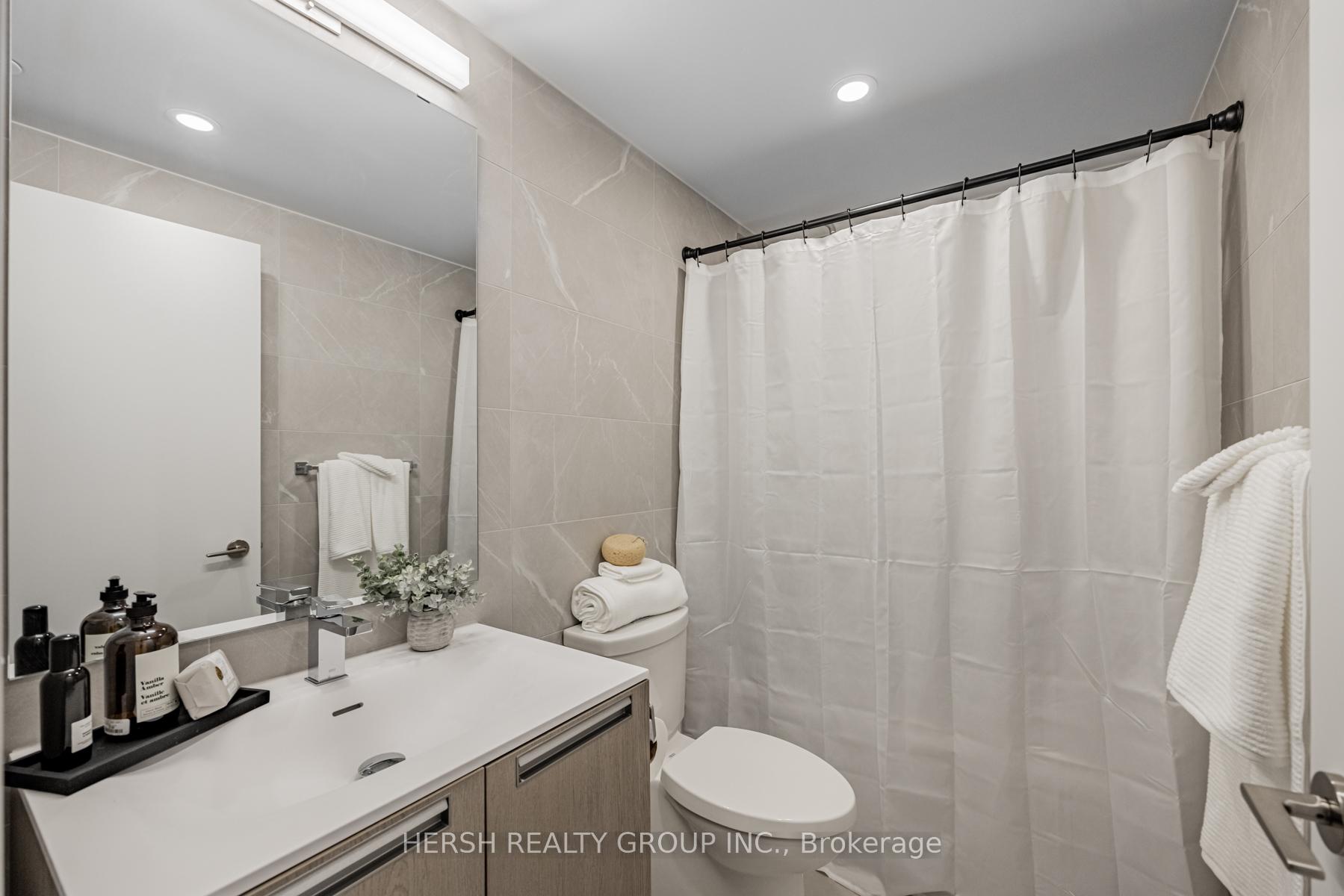Photo 27 of Unit 101, 160 Kingsway Crescent, Etobicoke, Kingsway South — HOMEH