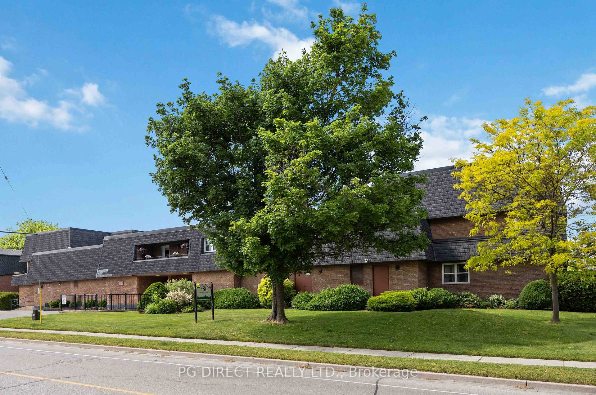 Photo 1 of Unit 214, 580 Mary Street E, Whitby, Downtown Whitby — HOMEH