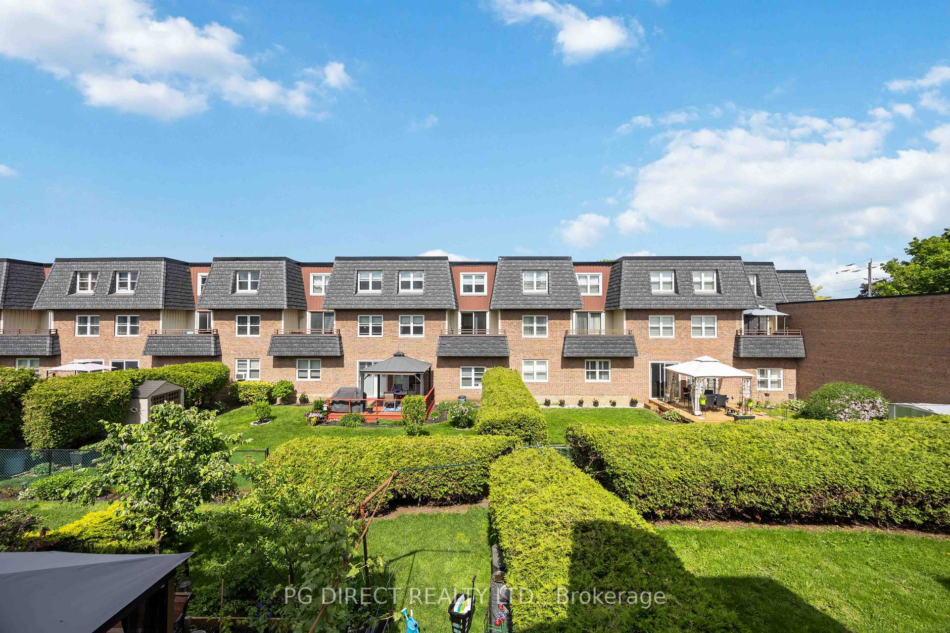 Photo 2 of Unit 214, 580 Mary Street E, Whitby, Downtown Whitby — HOMEH