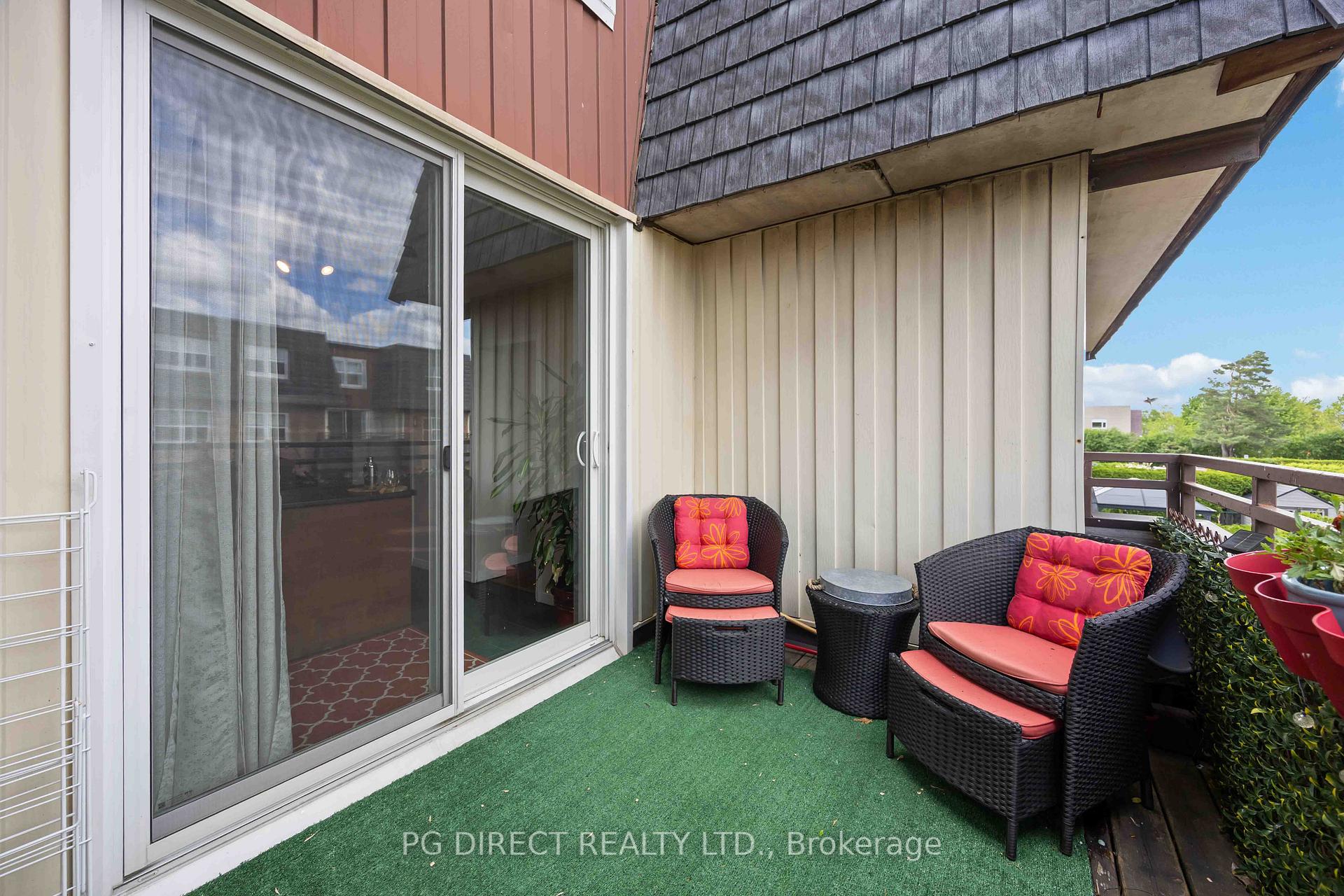 Photo 12 of Unit 214, 580 Mary Street E, Whitby, Downtown Whitby — HOMEH