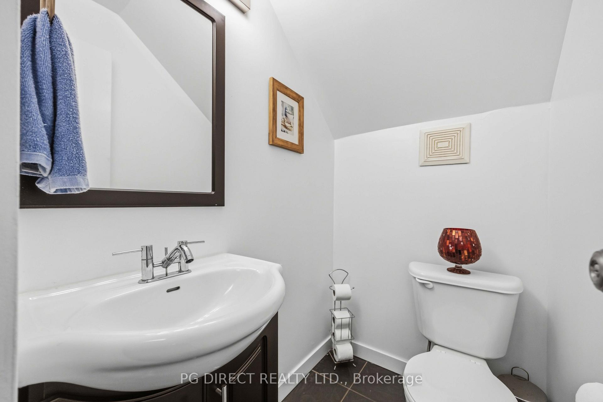 Photo 13 of Unit 214, 580 Mary Street E, Whitby, Downtown Whitby — HOMEH