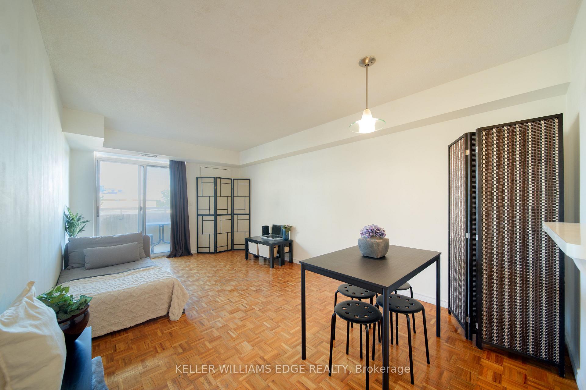 Photo 2 of Unit 402, 555 Wilson Hts Boulevard, North York, Clanton Park — HOMEH