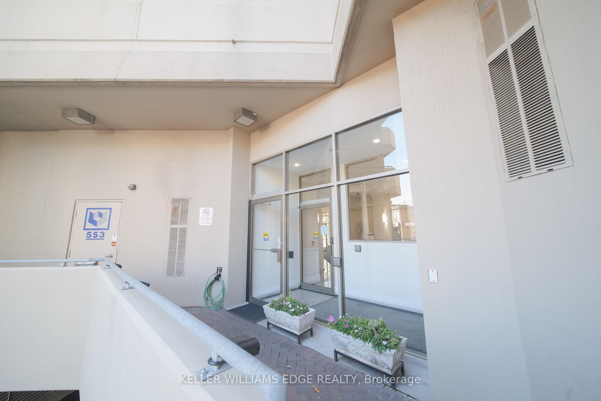 Photo 22 of Unit 402, 555 Wilson Hts Boulevard, North York, Clanton Park — HOMEH