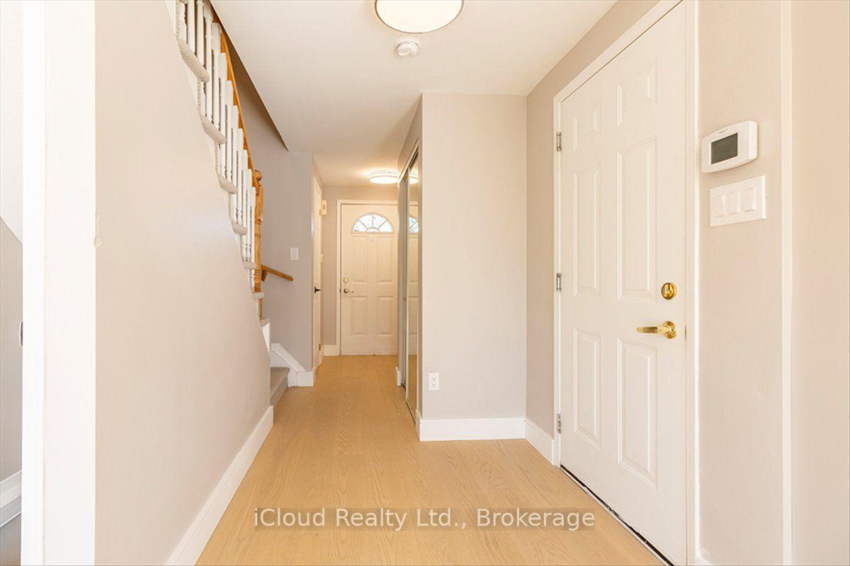 Photo 6 of 184 Madelaine Drive, Barrie, Painswick South — HOMEH
