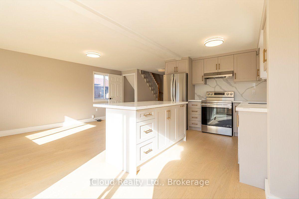 Photo 14 of 184 Madelaine Drive, Barrie, Painswick South — HOMEH