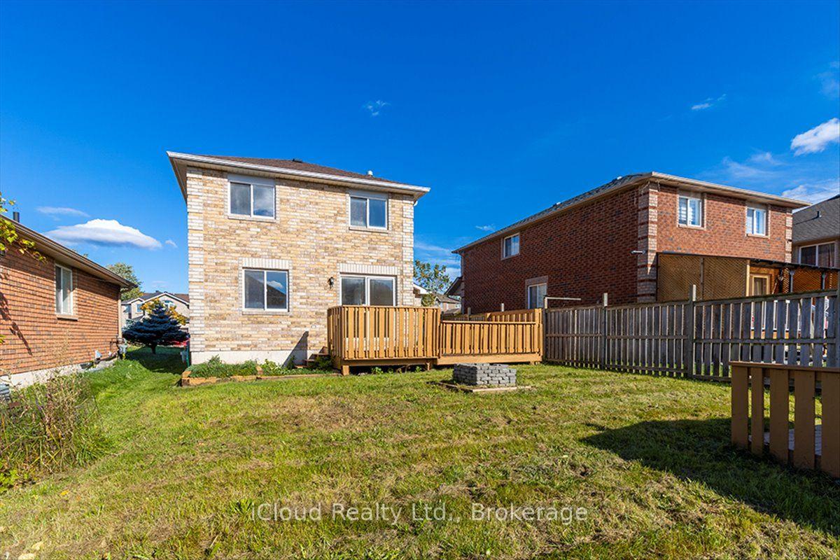 Photo 46 of 184 Madelaine Drive, Barrie, Painswick South — HOMEH