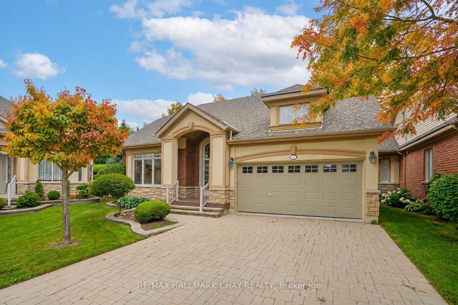 Photo 5 of 34 Tuscany Grande, New Tecumseth, Rural New Tecumseth — HOMEH