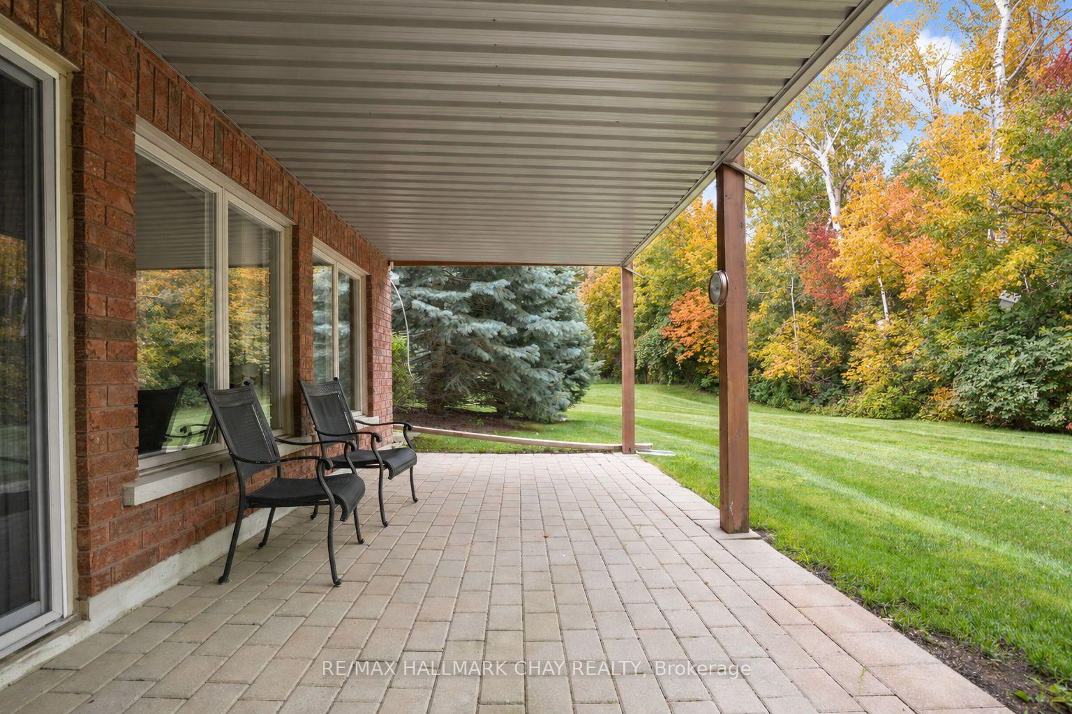 Photo 31 of 34 Tuscany Grande, New Tecumseth, Rural New Tecumseth — HOMEH