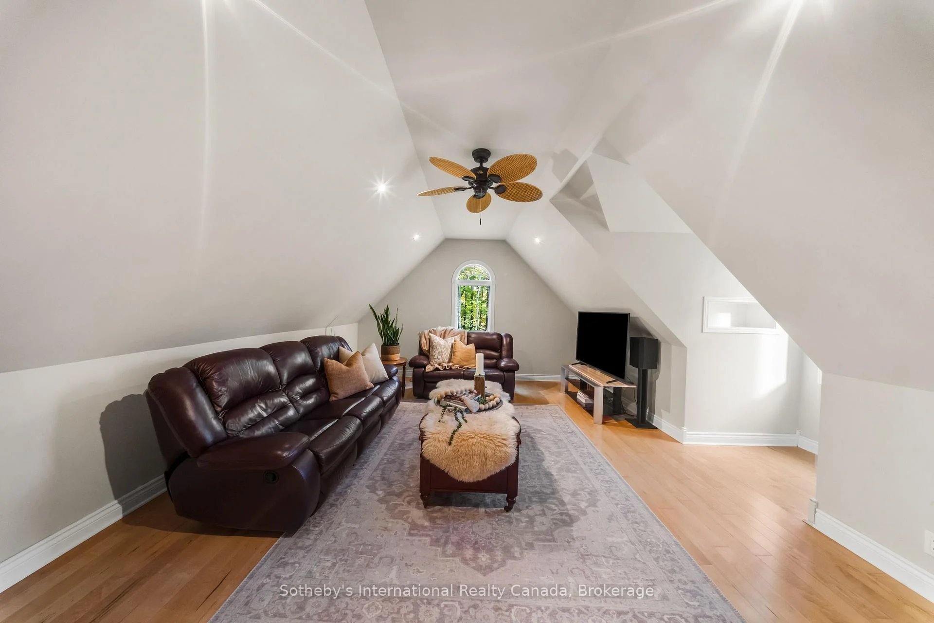 Photo 71 of 1259 Golf Course Road, Huntsville — HOMEH