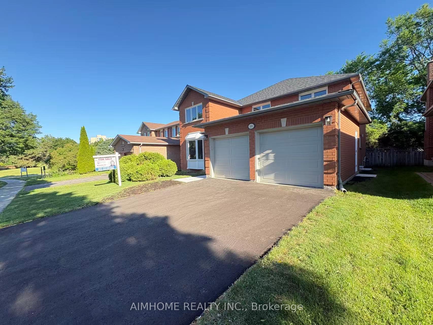 Photo 3 of 108 Berwick Crescent, Richmond Hill, Observatory — HOMEH