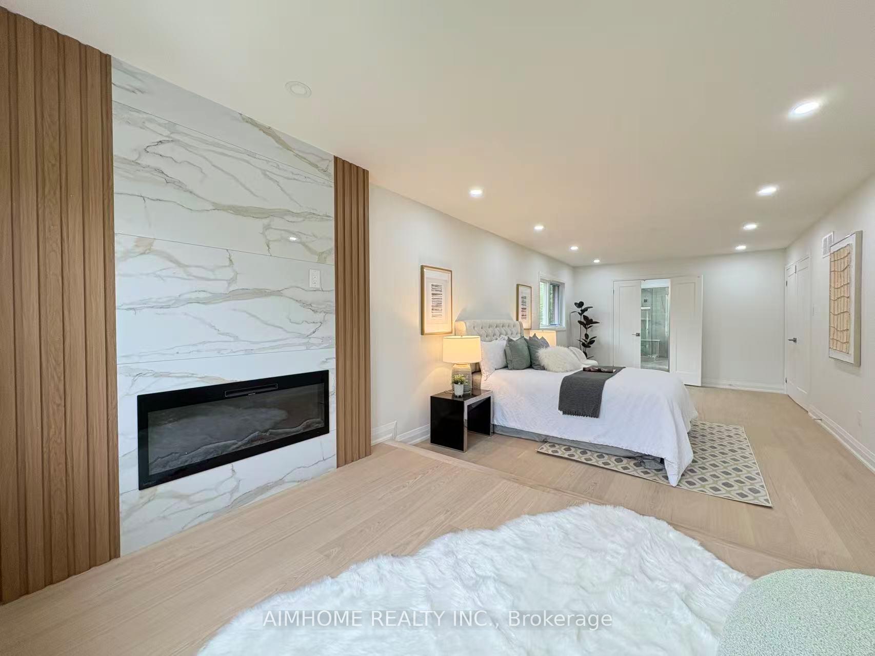 Photo 24 of 108 Berwick Crescent, Richmond Hill, Observatory — HOMEH