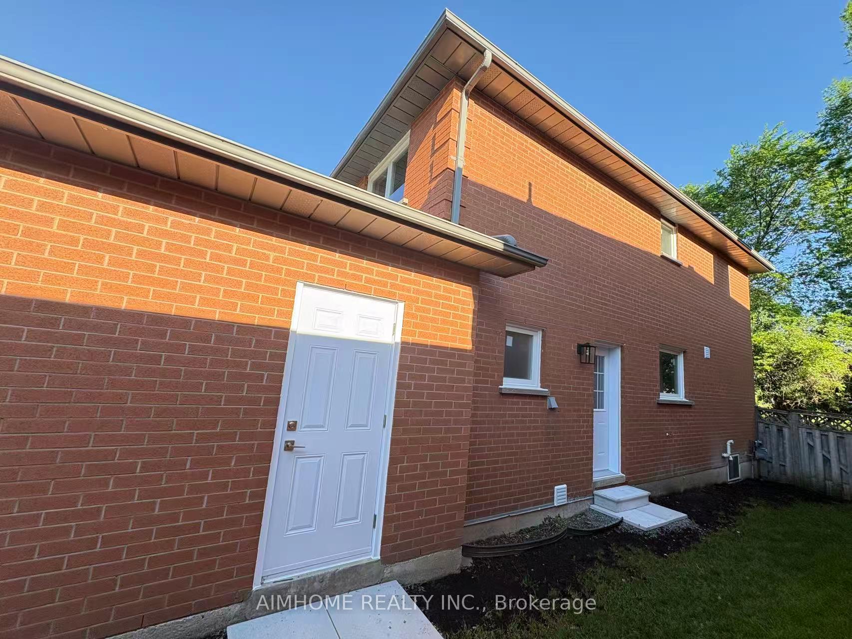 Photo 47 of 108 Berwick Crescent, Richmond Hill, Observatory — HOMEH