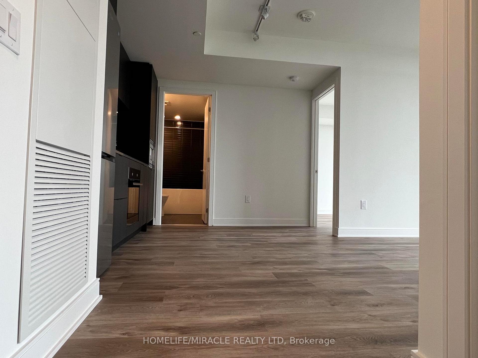 Photo 4 of Unit 1603, 86 Dundas Street E, Mississauga, Cooksville — HOMEH