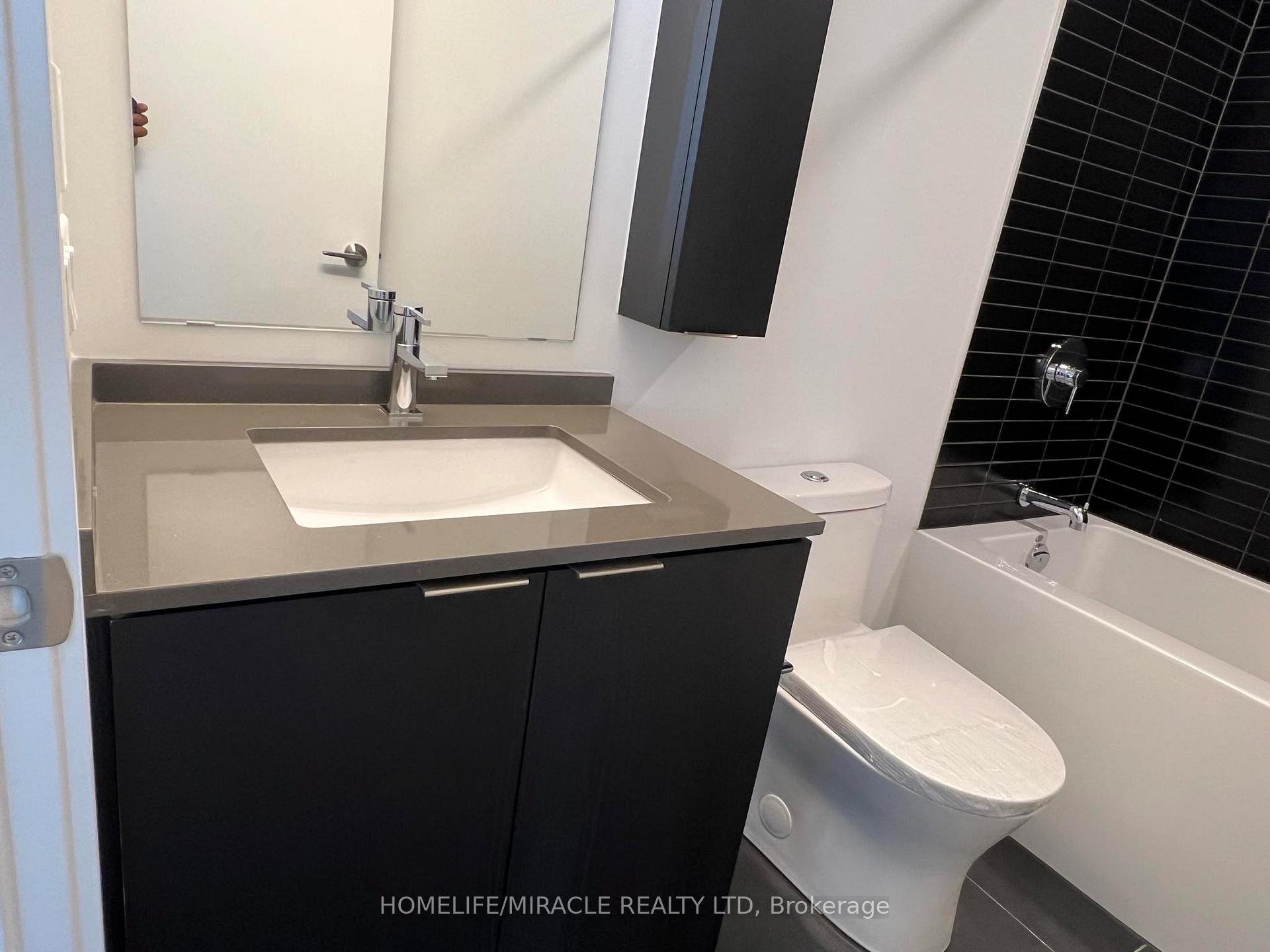 Photo 16 of Unit 1603, 86 Dundas Street E, Mississauga, Cooksville — HOMEH