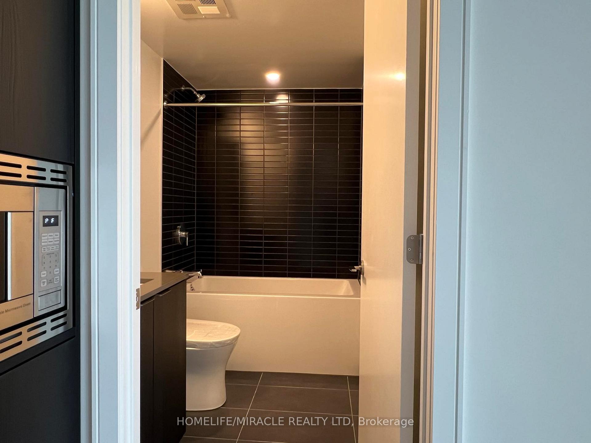 Photo 17 of Unit 1603, 86 Dundas Street E, Mississauga, Cooksville — HOMEH