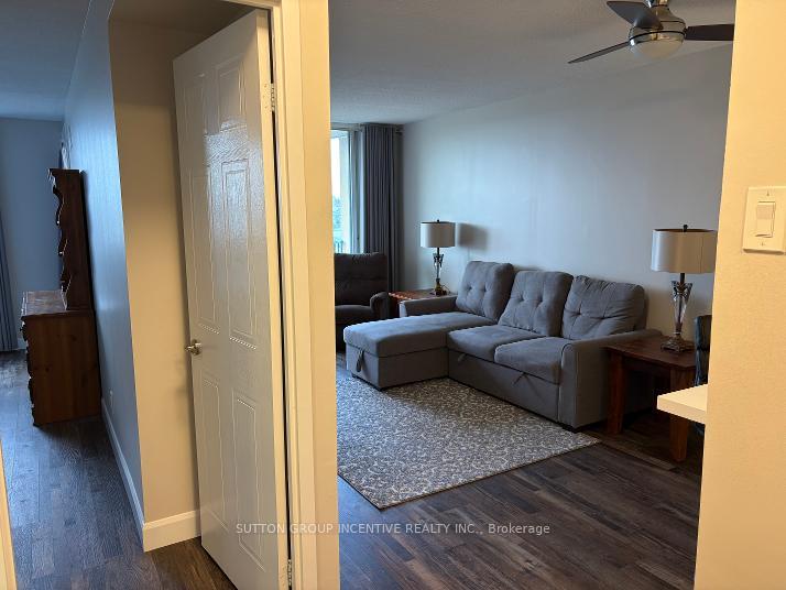 Photo 4 of Unit 1105, 75 Ellen Street, Barrie, City Centre — HOMEH