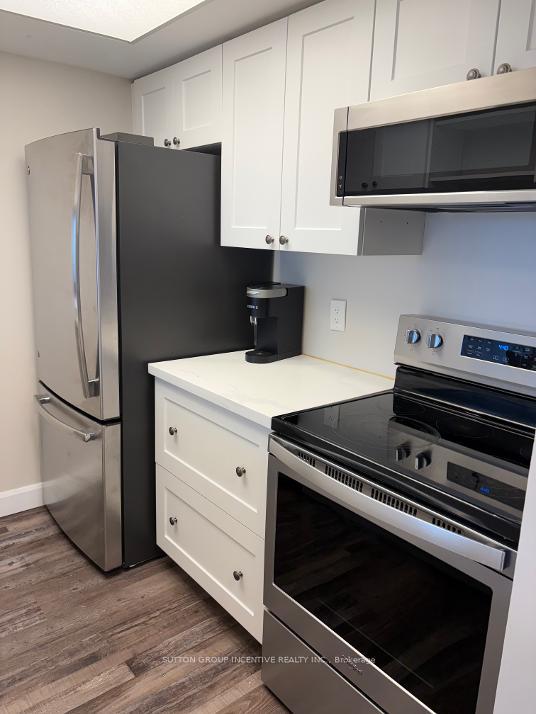 Photo 7 of Unit 1105, 75 Ellen Street, Barrie, City Centre — HOMEH