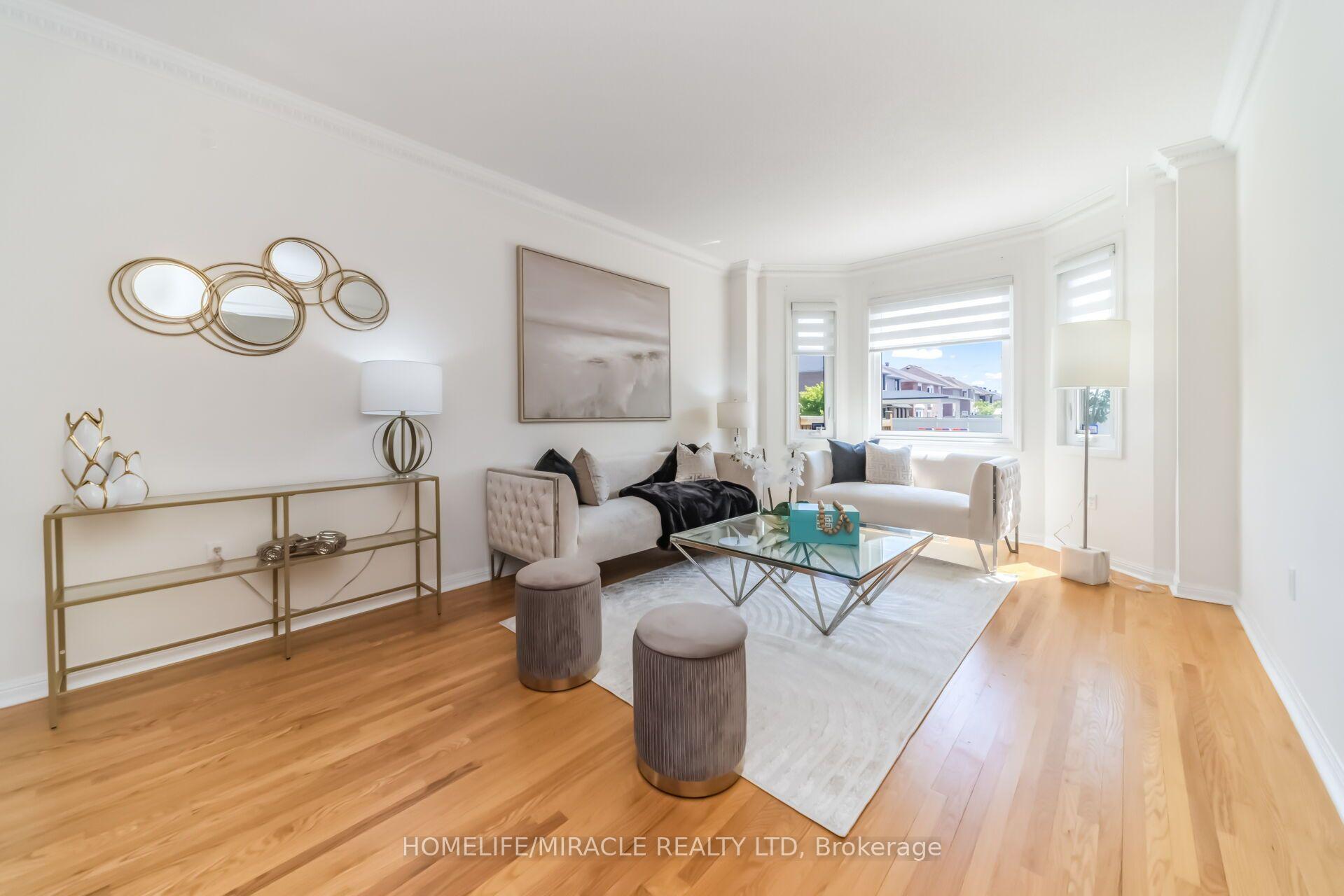 Photo 3 of 32 Gold Tree Street, Brampton, Sandringham-Wellington — HOMEH