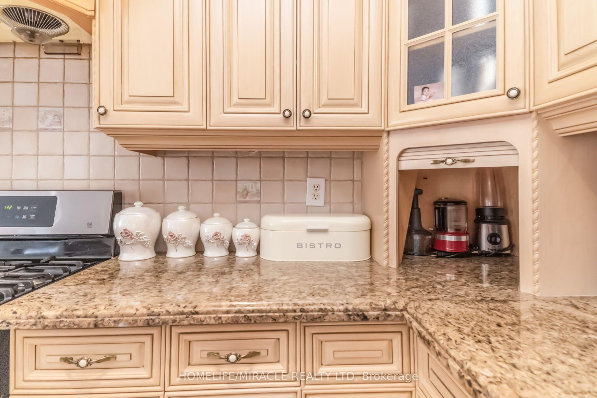 Photo 10 of 32 Gold Tree Street, Brampton, Sandringham-Wellington — HOMEH