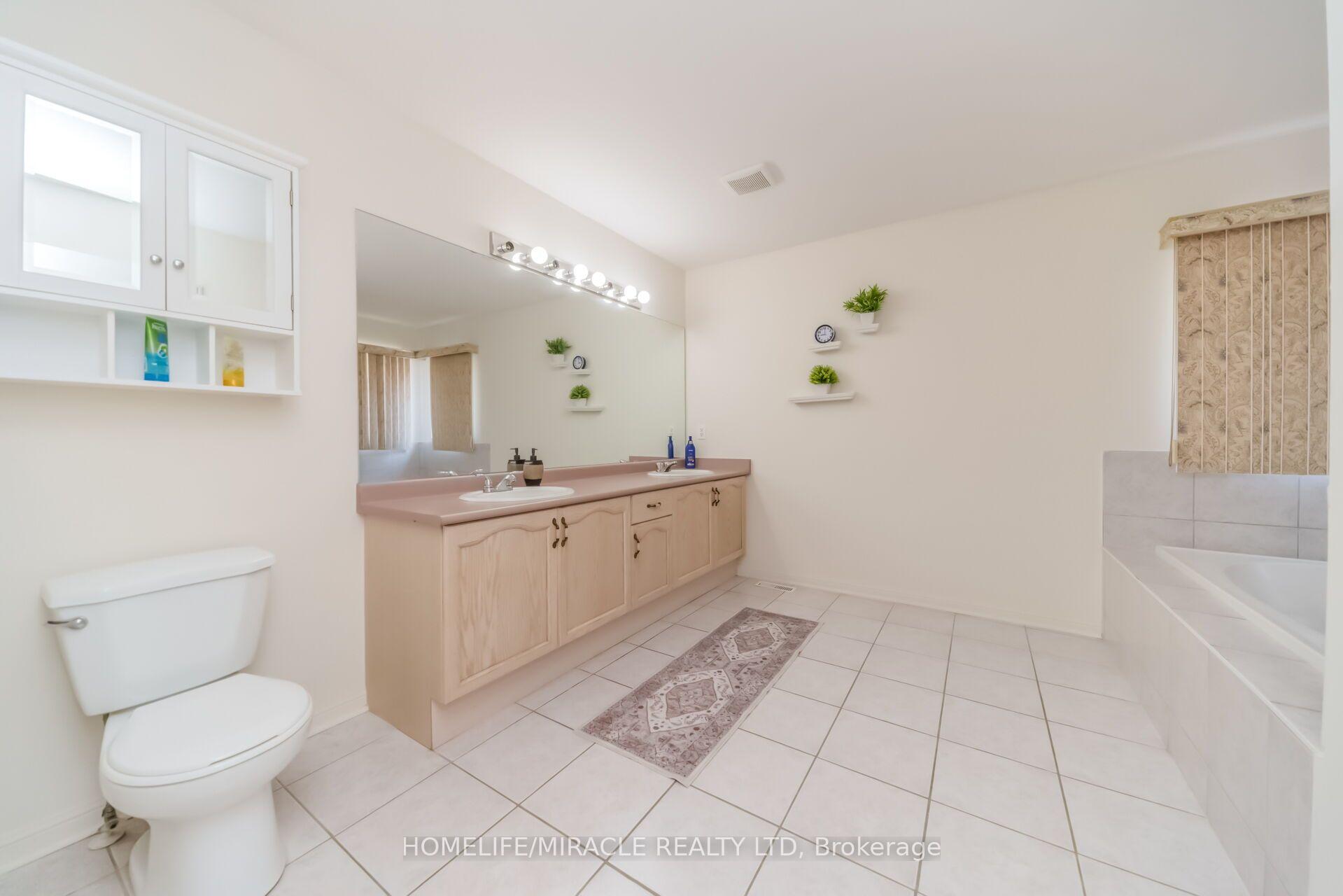 Photo 31 of 32 Gold Tree Street, Brampton, Sandringham-Wellington — HOMEH