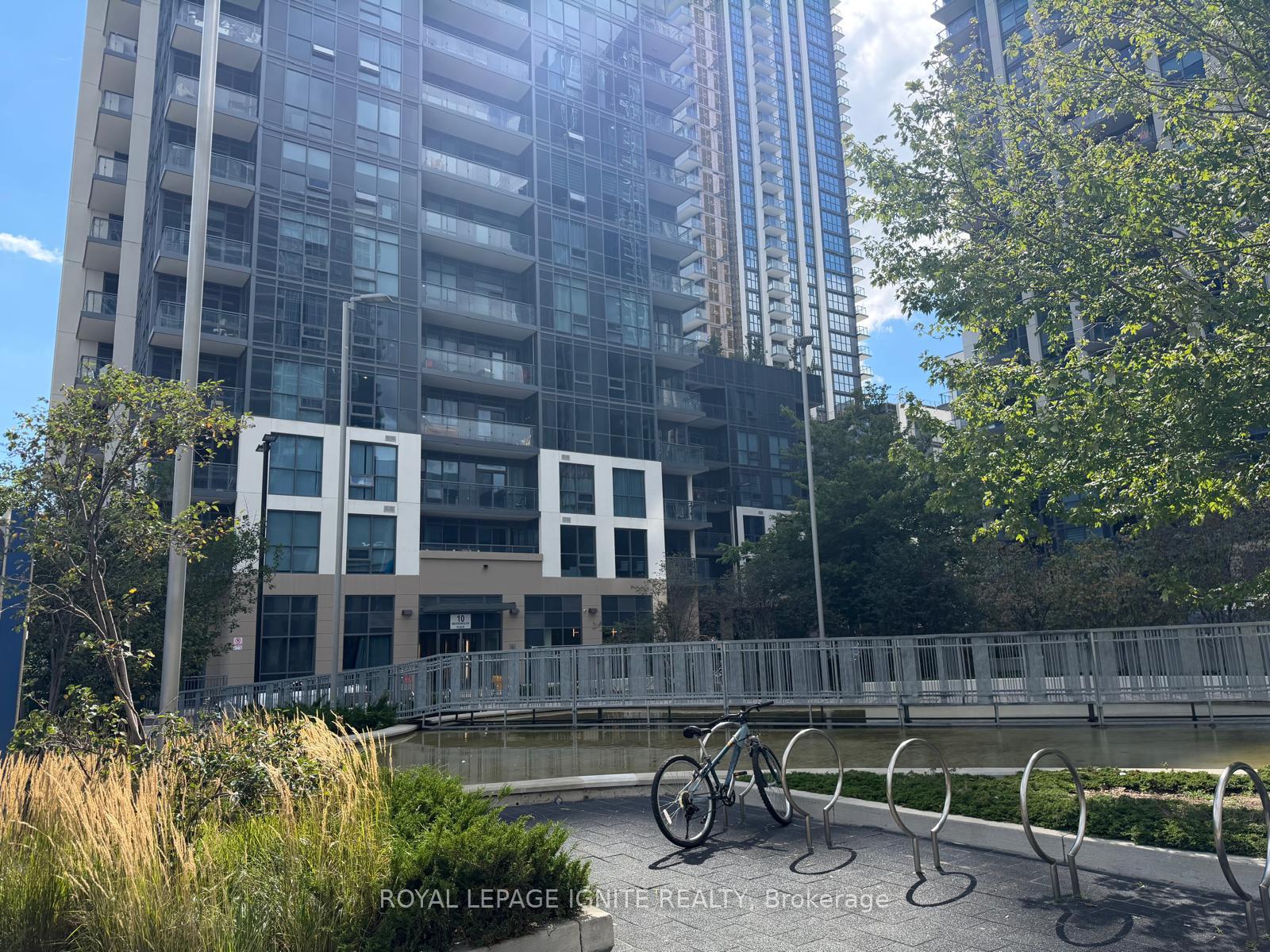 Photo of Unit 310, 10 Meadowglen Place
