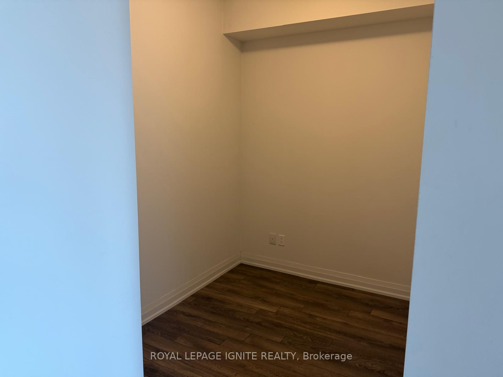 Photo 6 of Unit 310, 10 Meadowglen Place, Scarborough, Woburn — HOMEH