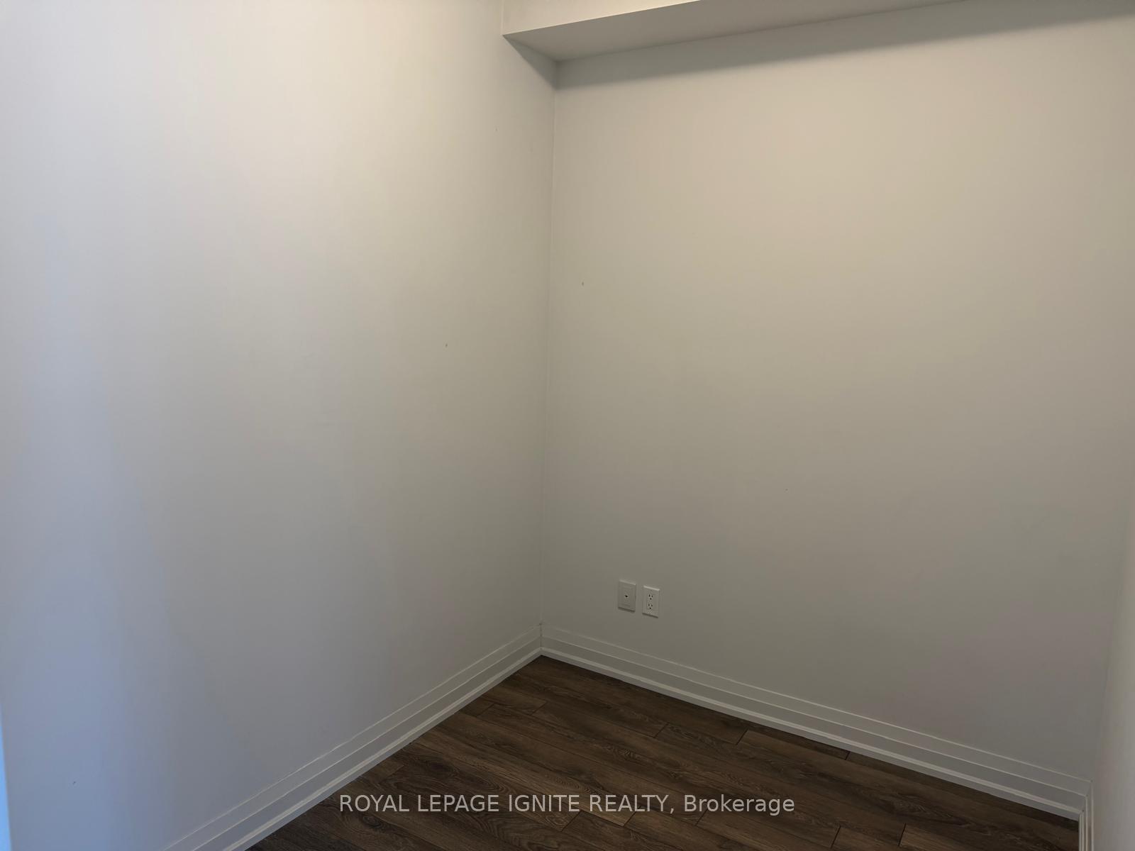 Photo 7 of Unit 310, 10 Meadowglen Place, Scarborough, Woburn — HOMEH