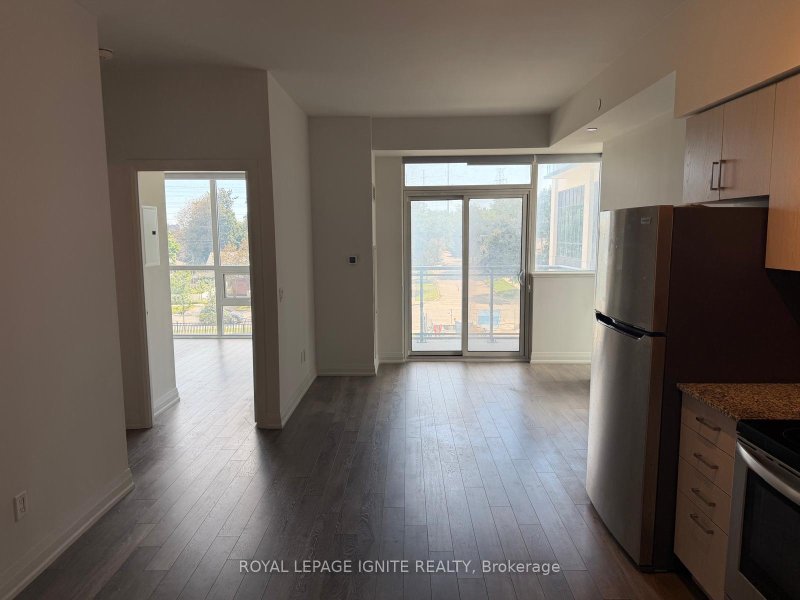 Photo 16 of Unit 310, 10 Meadowglen Place, Scarborough, Woburn — HOMEH
