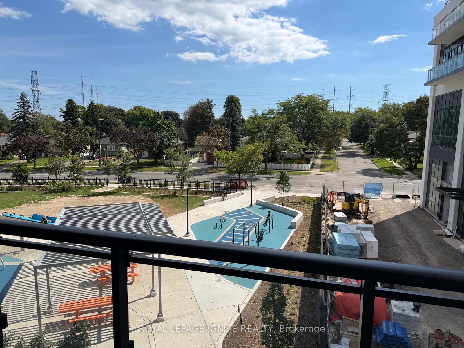 Photo 18 of Unit 310, 10 Meadowglen Place, Scarborough, Woburn — HOMEH