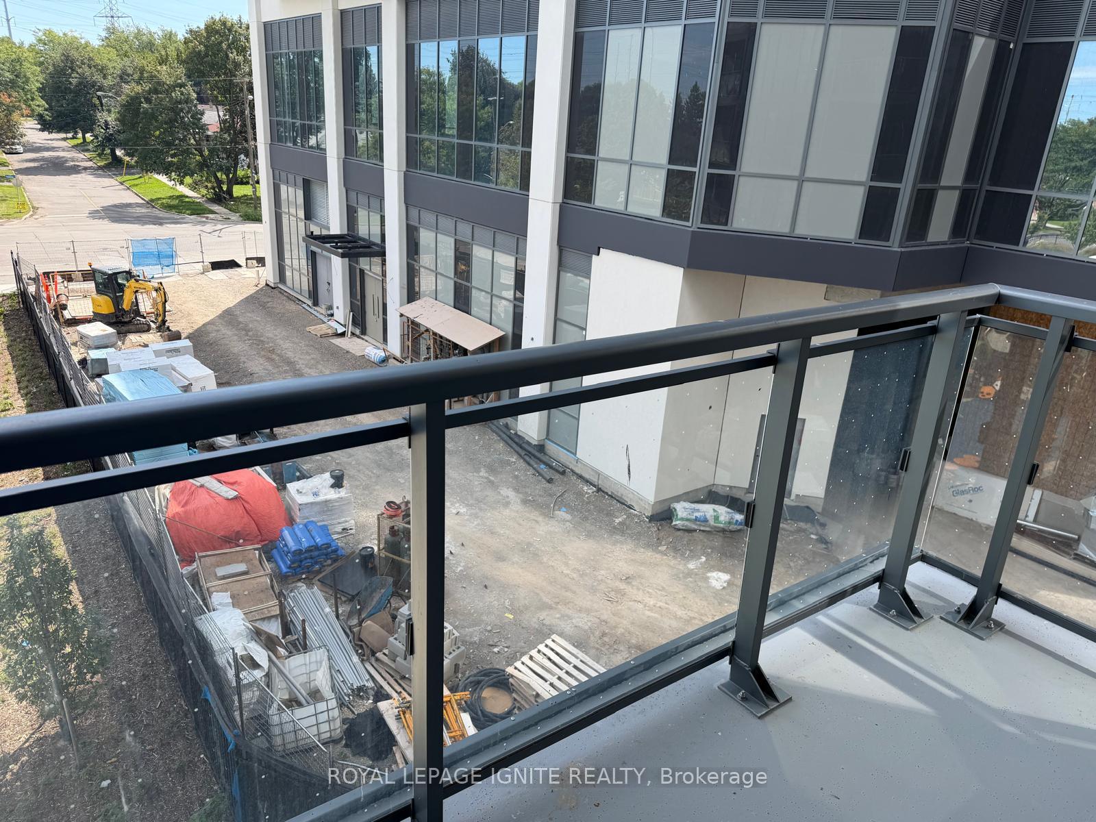 Photo 21 of Unit 310, 10 Meadowglen Place, Scarborough, Woburn — HOMEH