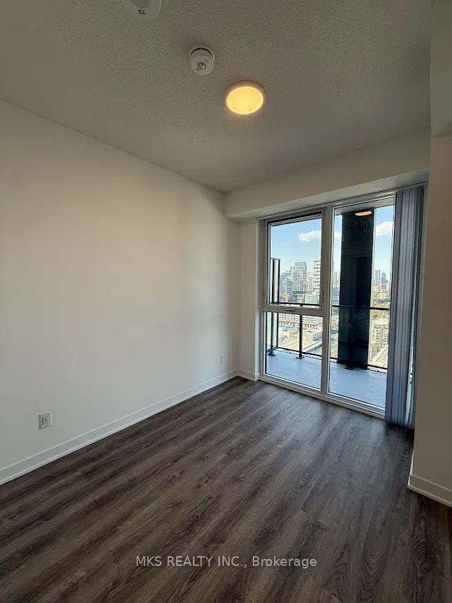 Photo 7 of Unit 3001, 180 Front Street E, Toronto, Moss Park — HOMEH