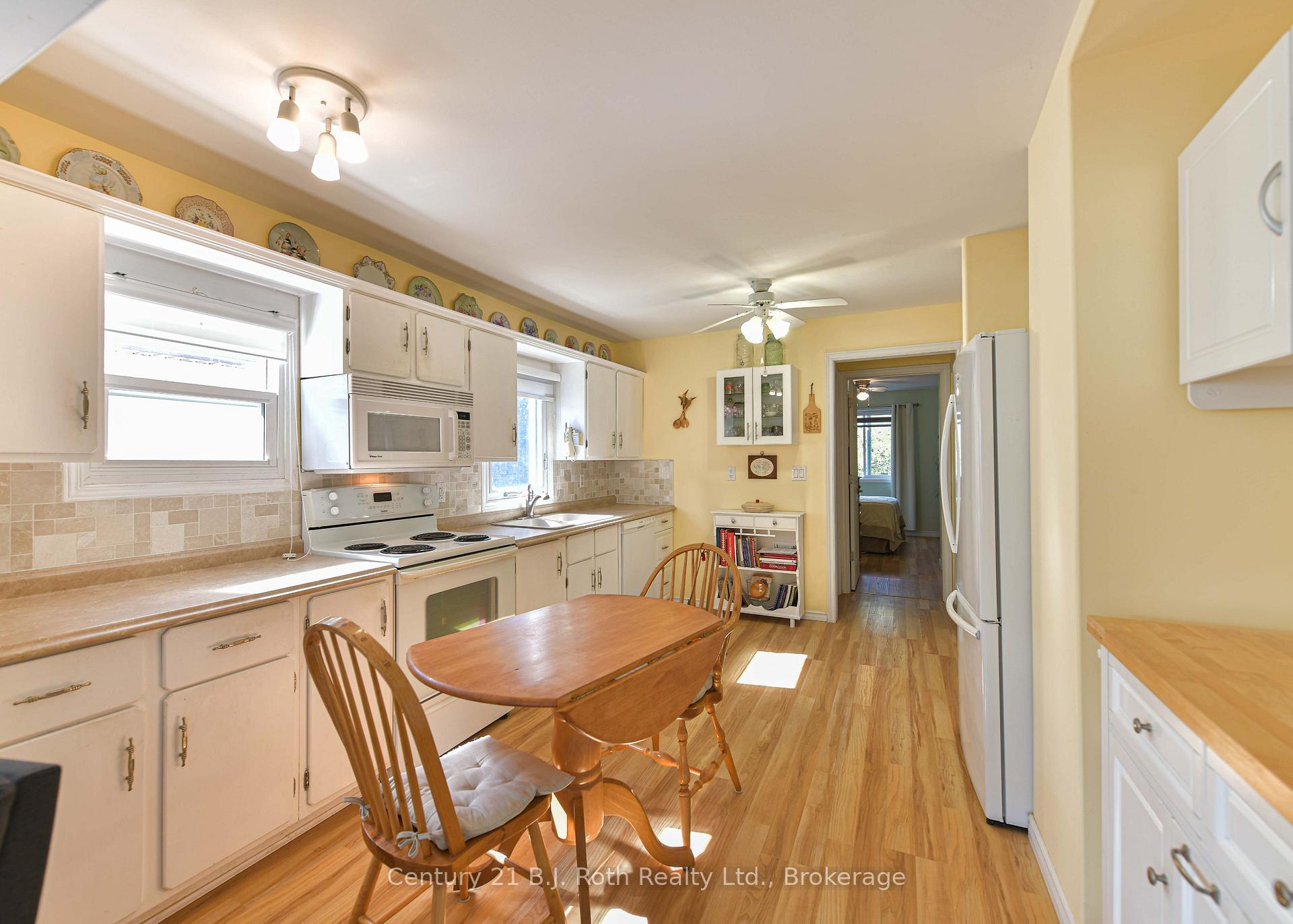 Photo 13 of 331 Moffat Street, Orillia — HOMEH