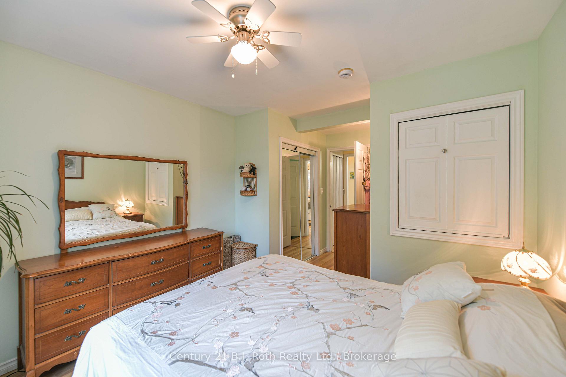Photo 19 of 331 Moffat Street, Orillia — HOMEH