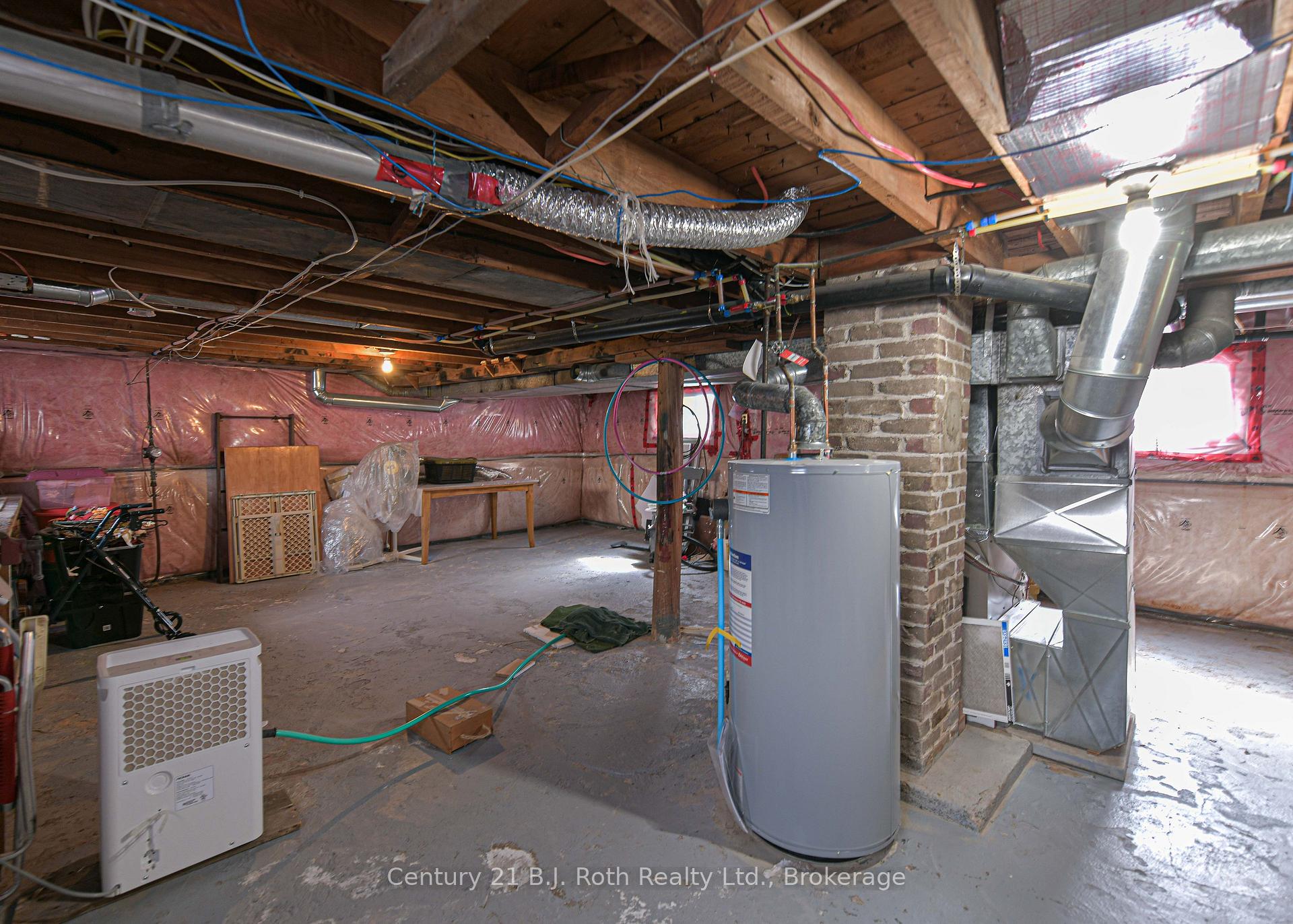 Photo 30 of 331 Moffat Street, Orillia — HOMEH