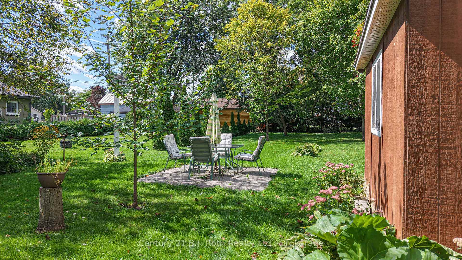 Photo 35 of 331 Moffat Street, Orillia — HOMEH