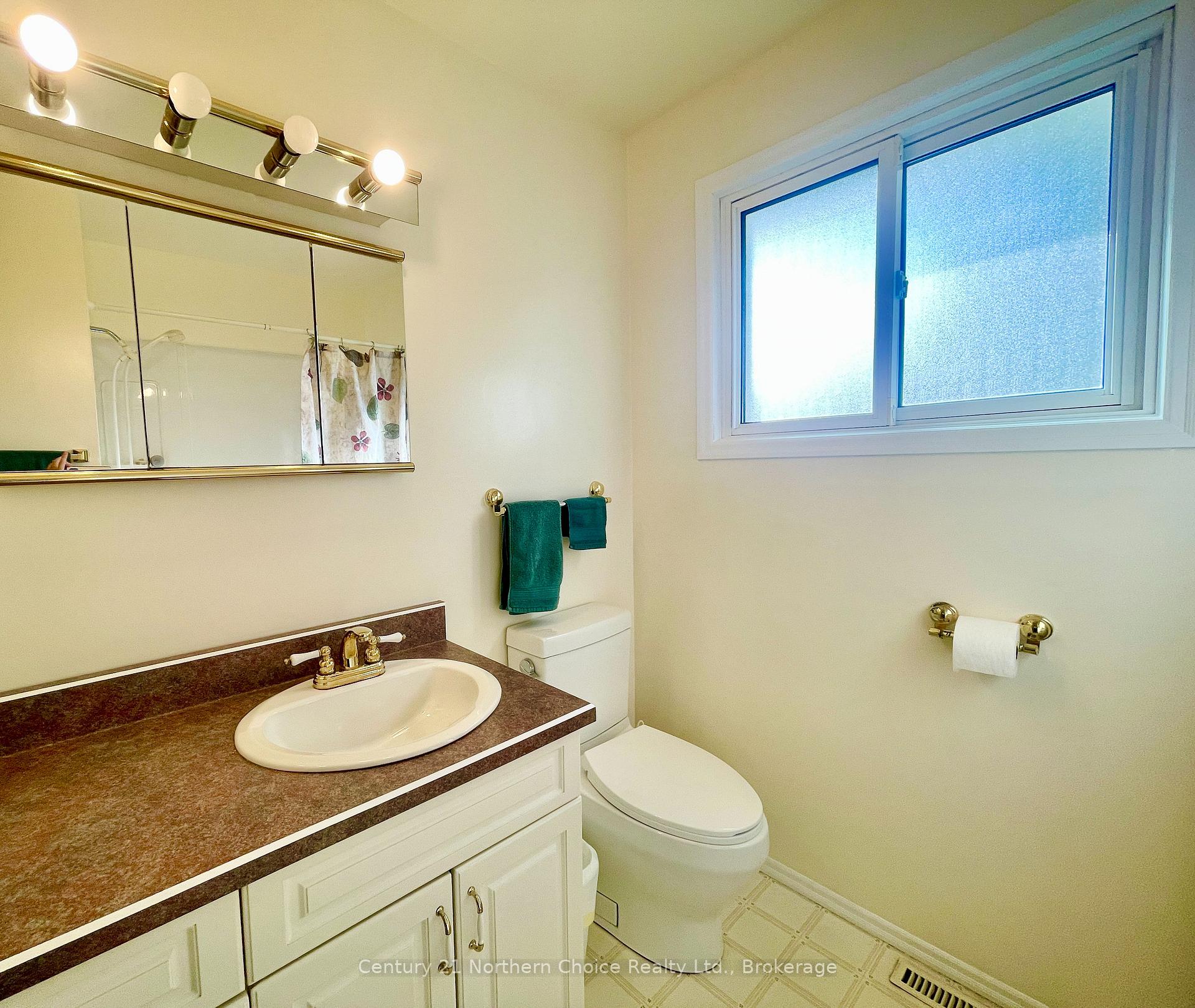 Photo 11 of 240 First Street, Dryden, Hillcrest — HOMEH