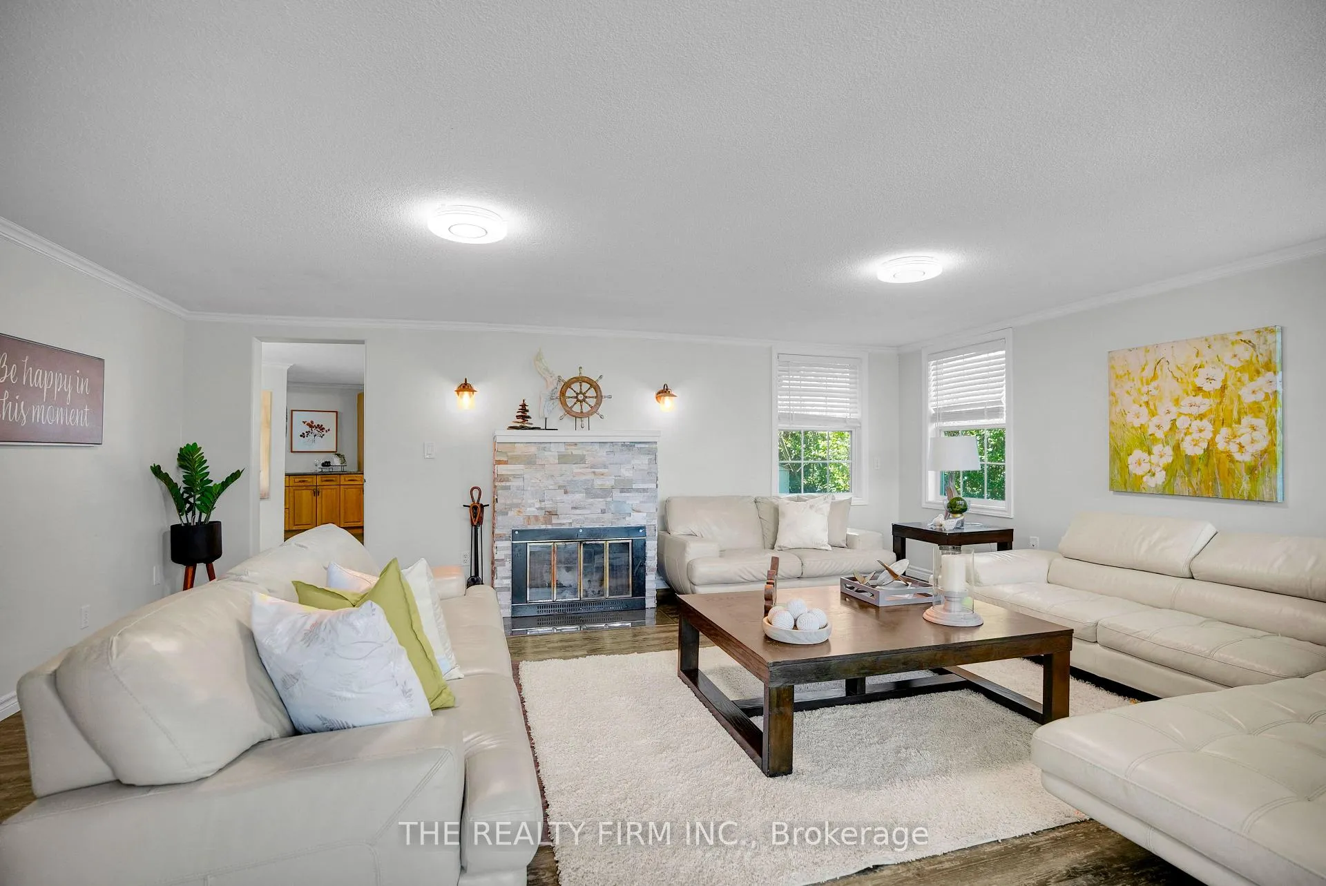 Photo 13 of 3692 Beverly Glen, Plympton-Wyoming, Plympton Wyoming — HOMEH