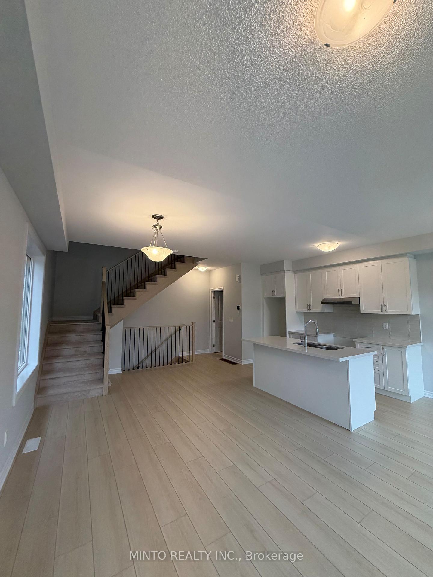 Photo 7 of 1023 Honeycomb Path, Oshawa, Kedron — HOMEH