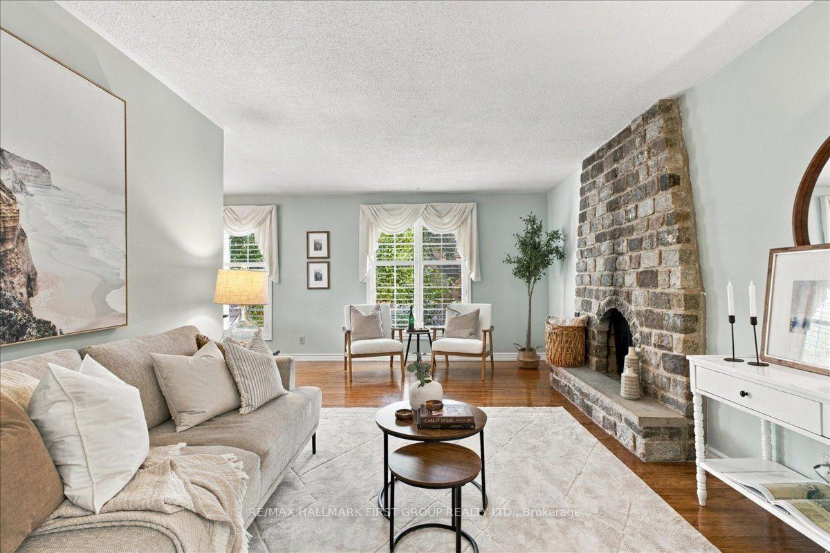 Photo 4 of 809 Bem Avenue, Pickering, Bay Ridges — HOMEH