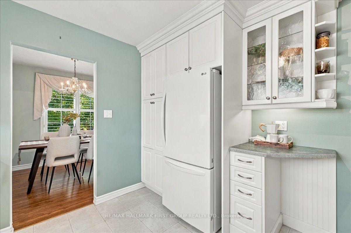 Photo 13 of 809 Bem Avenue, Pickering, Bay Ridges — HOMEH