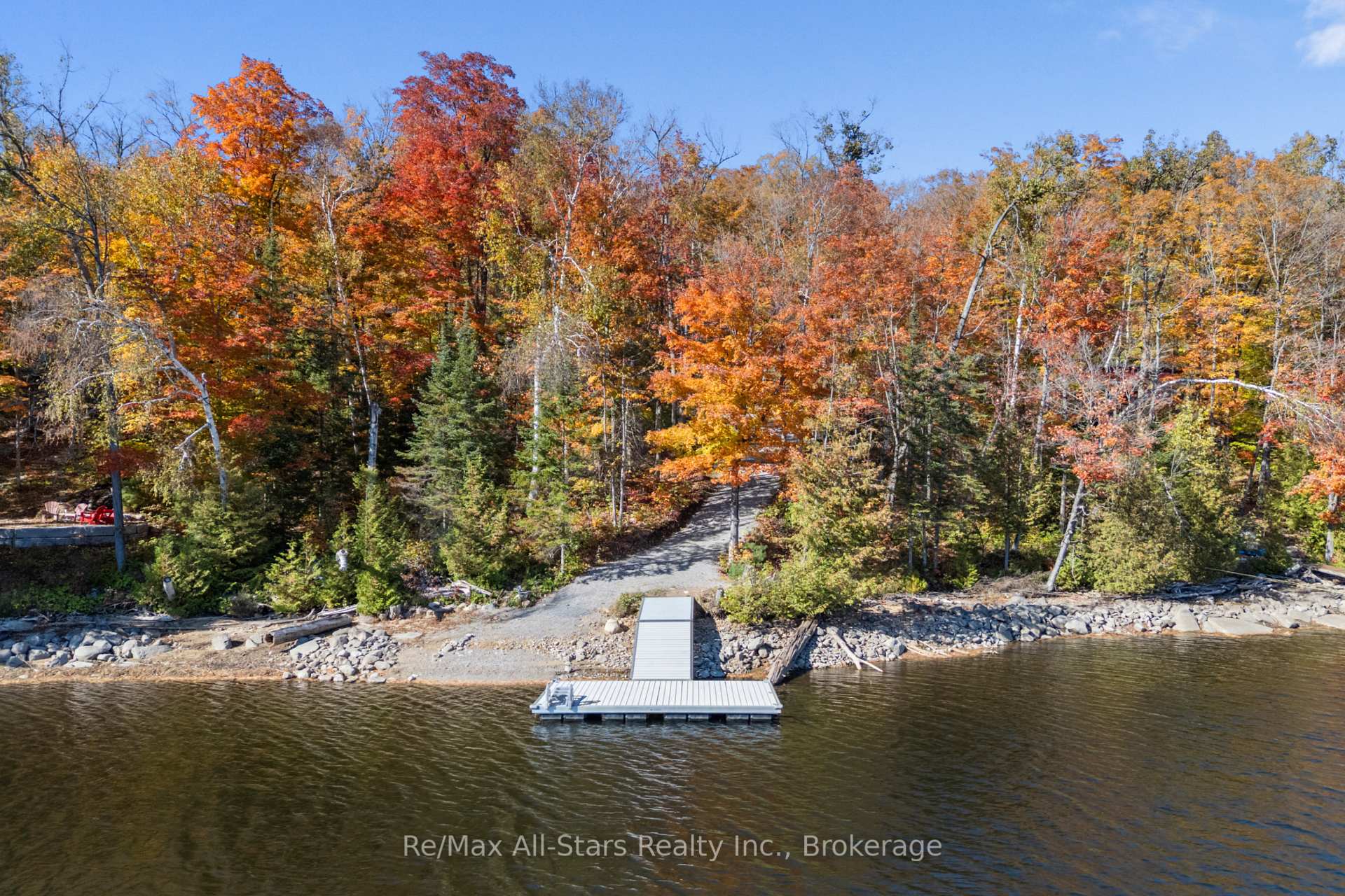 Photo 8 of 100 Russell Drive, Trent Lakes — HOMEH
