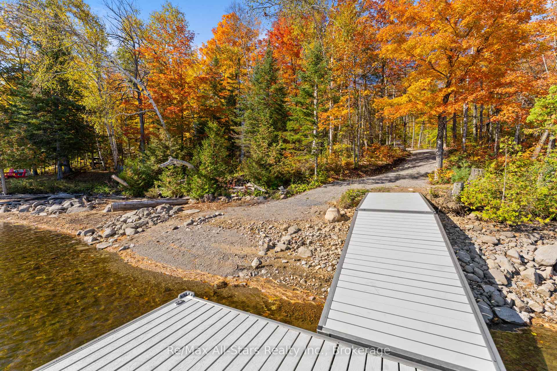 Photo 11 of 100 Russell Drive, Trent Lakes — HOMEH