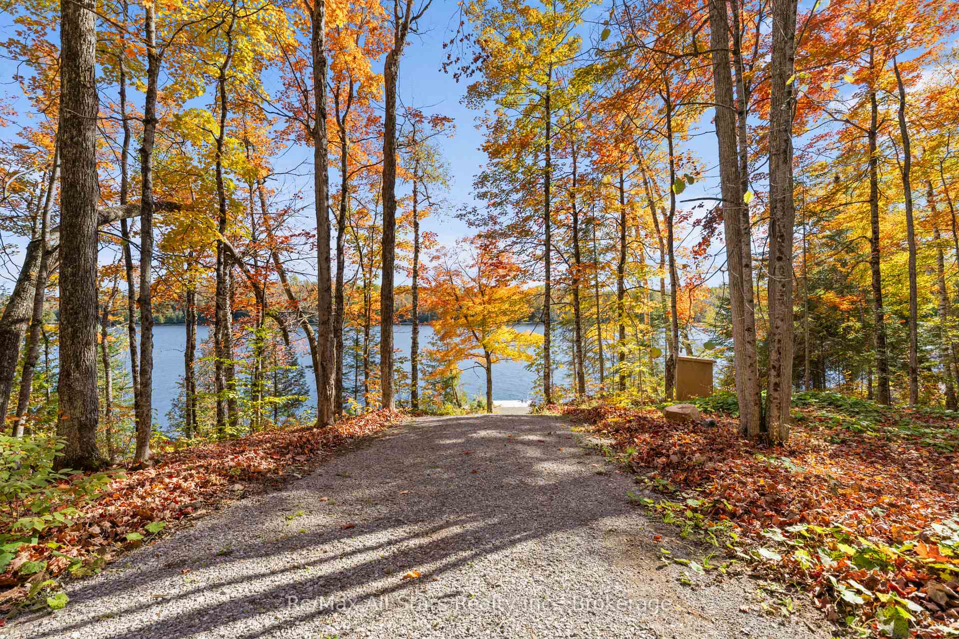 Photo 17 of 100 Russell Drive, Trent Lakes — HOMEH