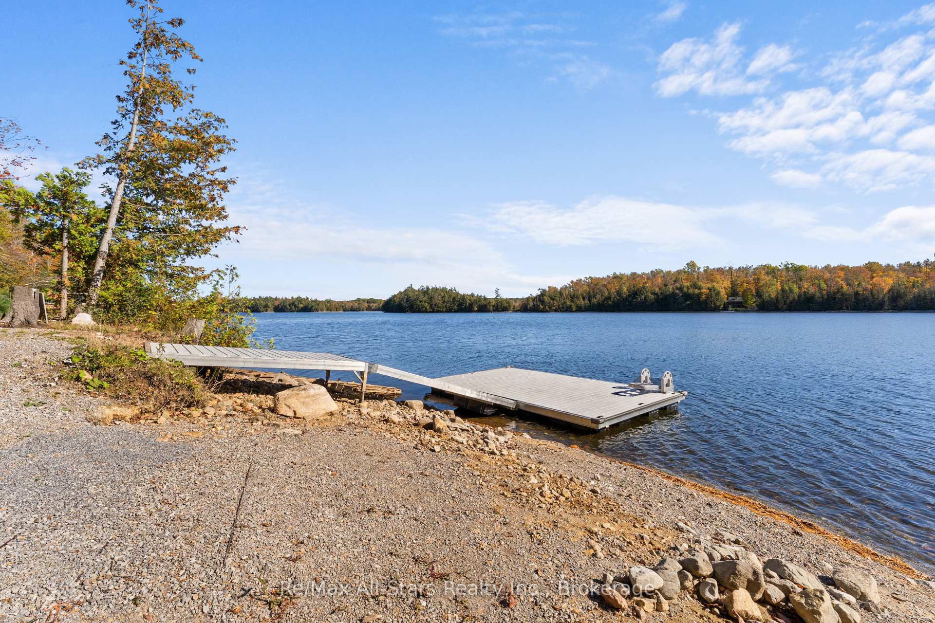 Photo 19 of 100 Russell Drive, Trent Lakes — HOMEH