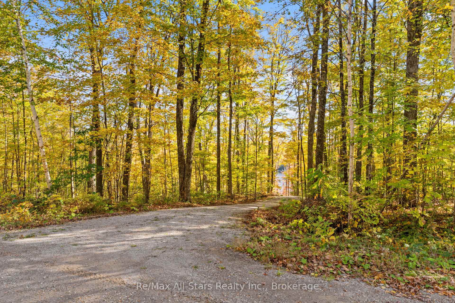 Photo 24 of 100 Russell Drive, Trent Lakes — HOMEH