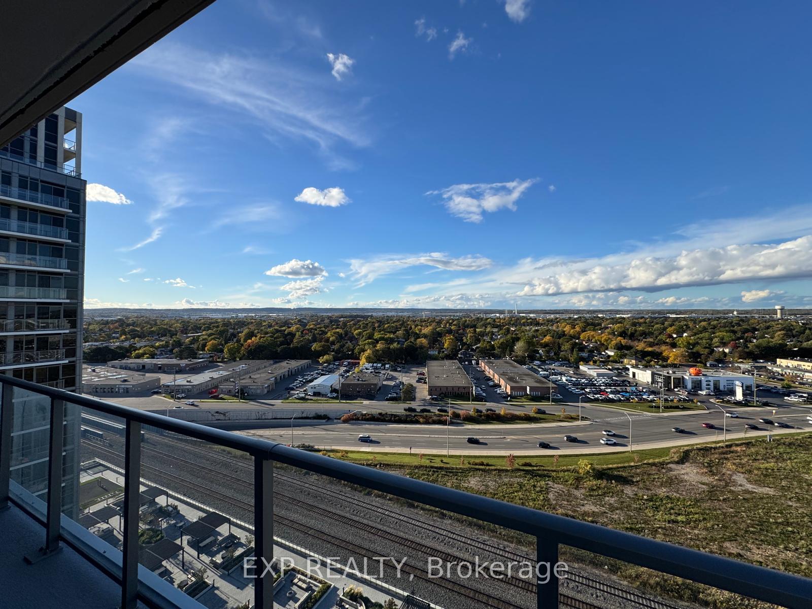 Photo of Unit 1510 B, 125 Nippising Road