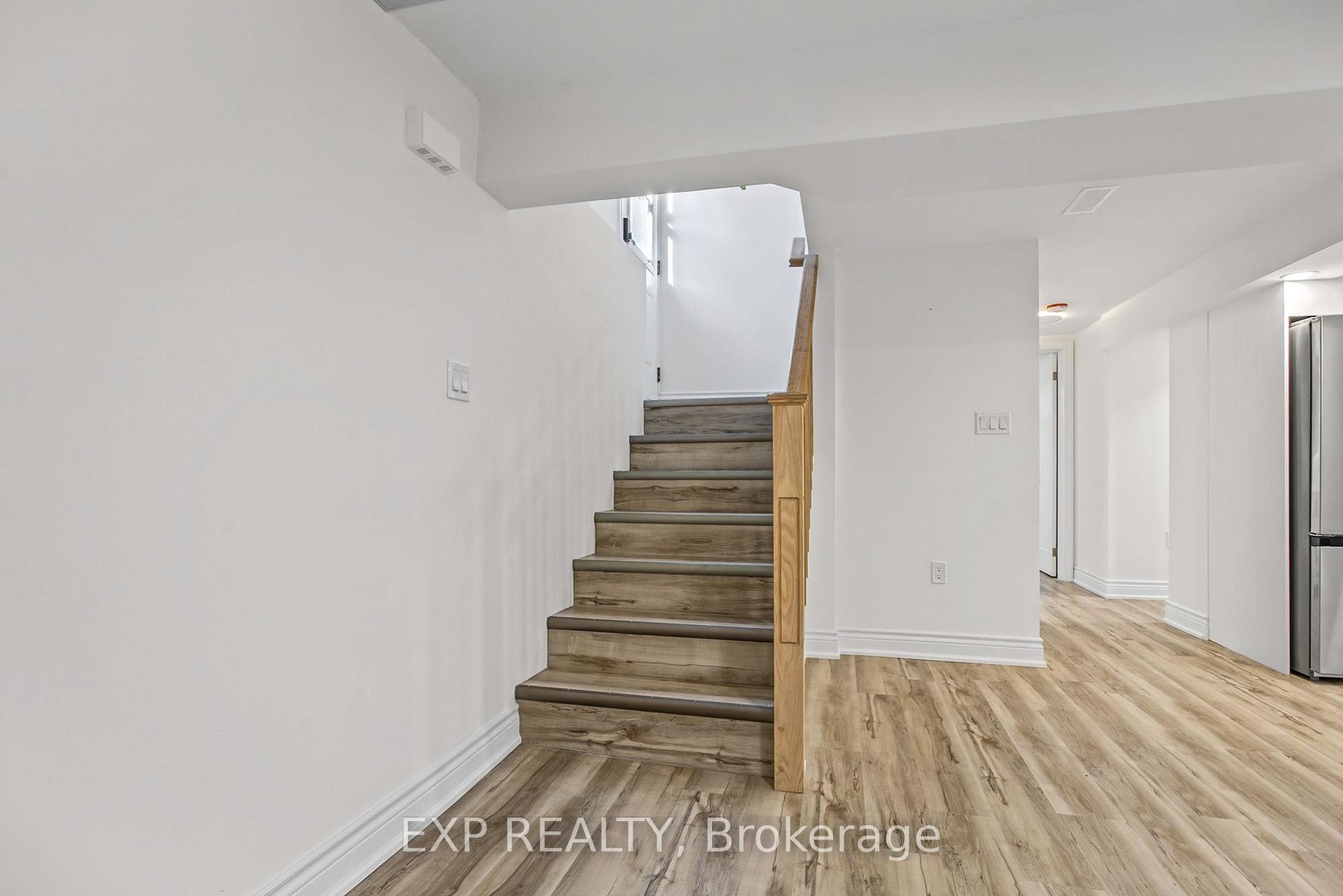 Photo 8 of Unit Lower, 156 E36th Street, Hamilton, Macassa — HOMEH