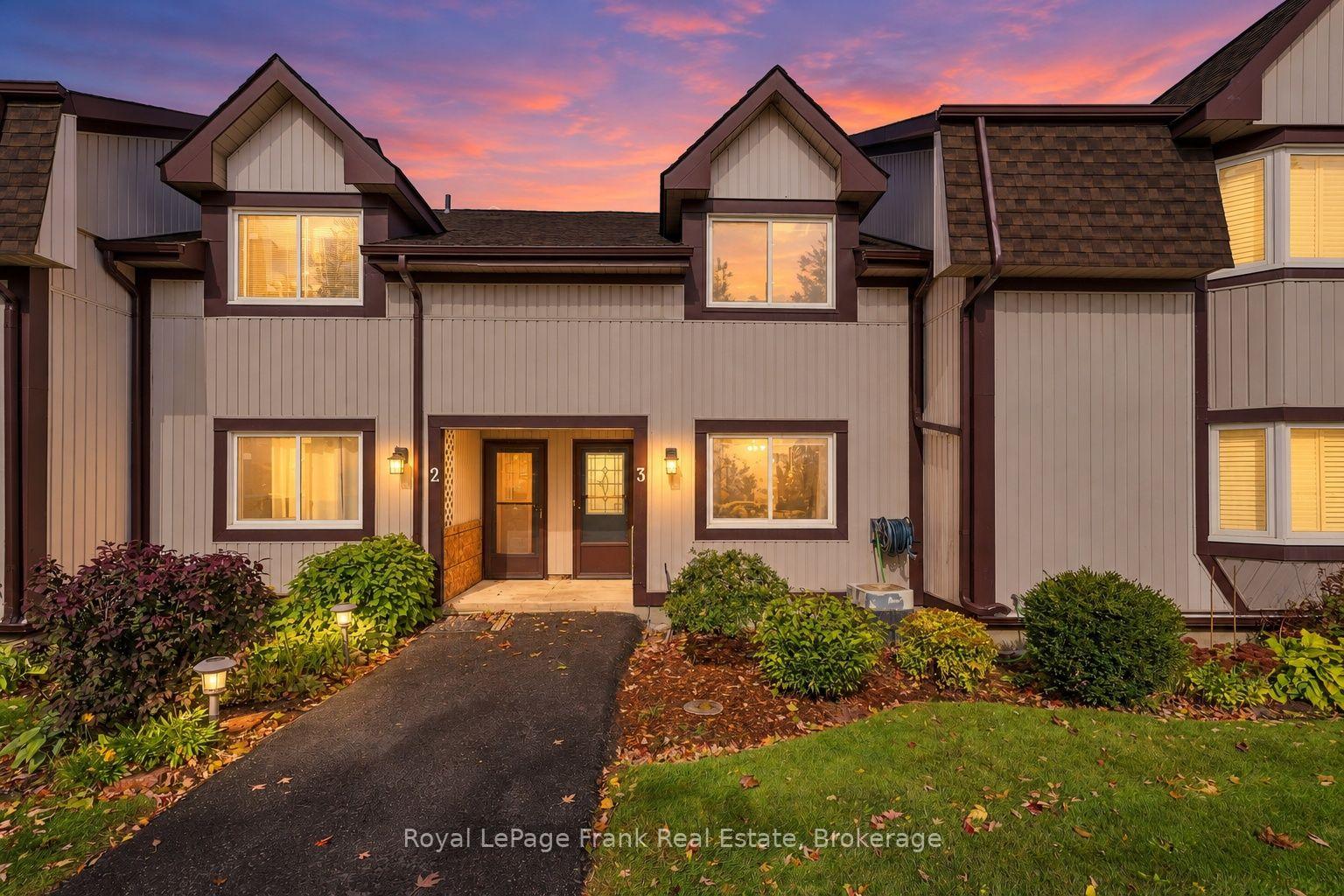 Photo of Unit 3, 21 Laguna Parkway