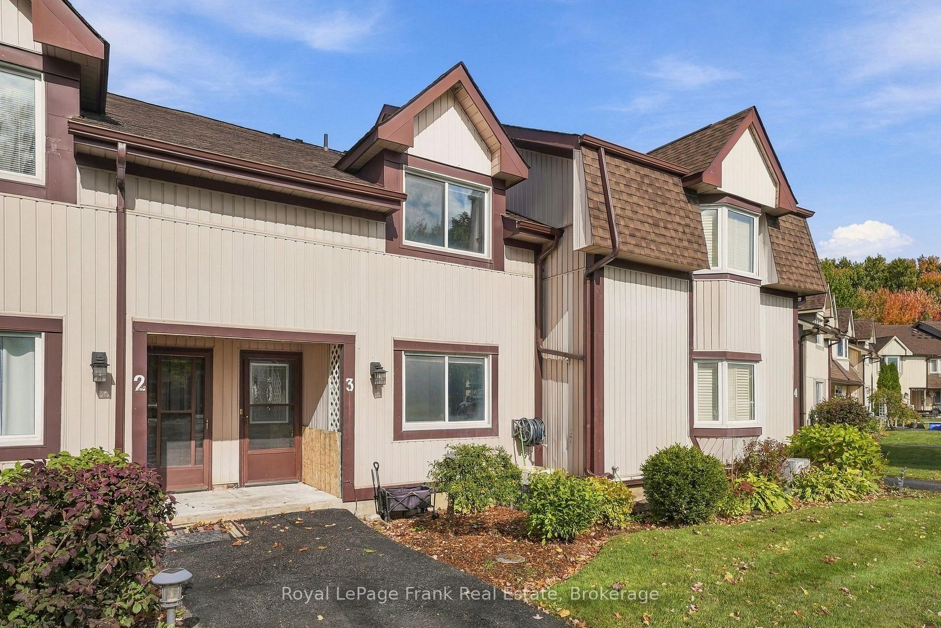 Photo 5 of Unit 3, 21 Laguna Parkway, Ramara, Brechin — HOMEH