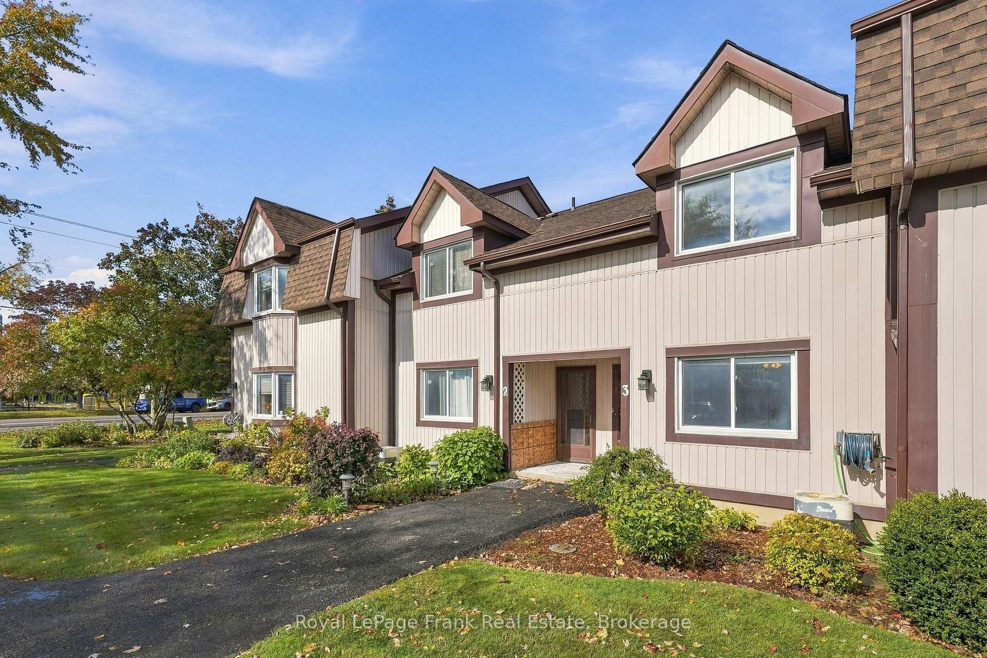 Photo 6 of Unit 3, 21 Laguna Parkway, Ramara, Brechin — HOMEH